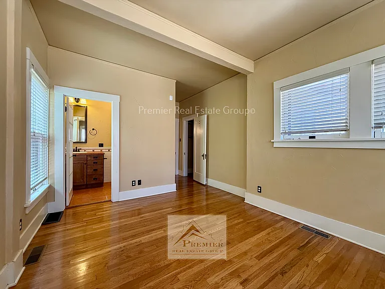 429 E San Rafael St — Photo 25