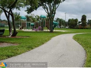 2721 Madison Way, Miramar, FL 33025