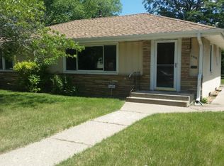 6006 Dupont Ave N, Brooklyn Center, MN 55430