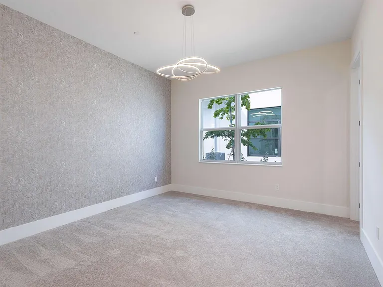 9124 Coral Isles Cir — Photo 37