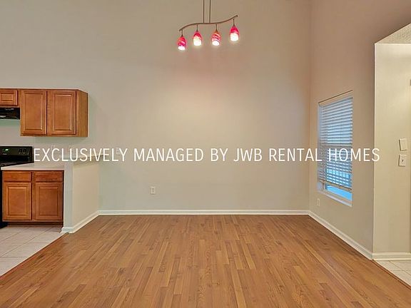 4th image of 6081 Maggies Cir Unit 112