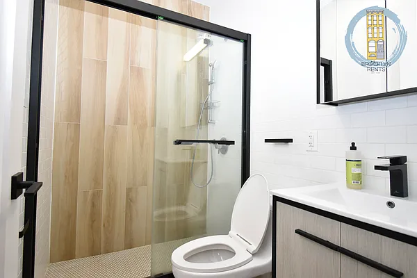 Rented by Brooklyn Rentals NYC | media 17