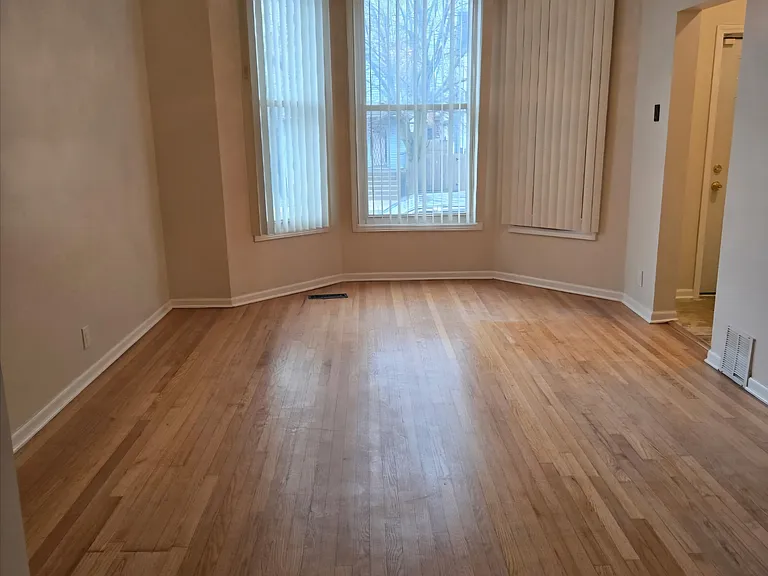 106 W 112th Pl #1 — Photo 3