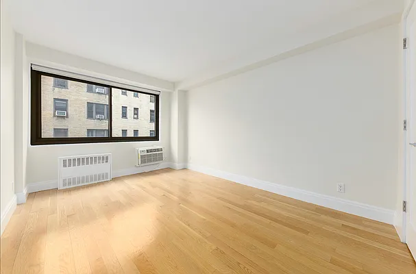 Rented by A&E Real Estate Management | media 4