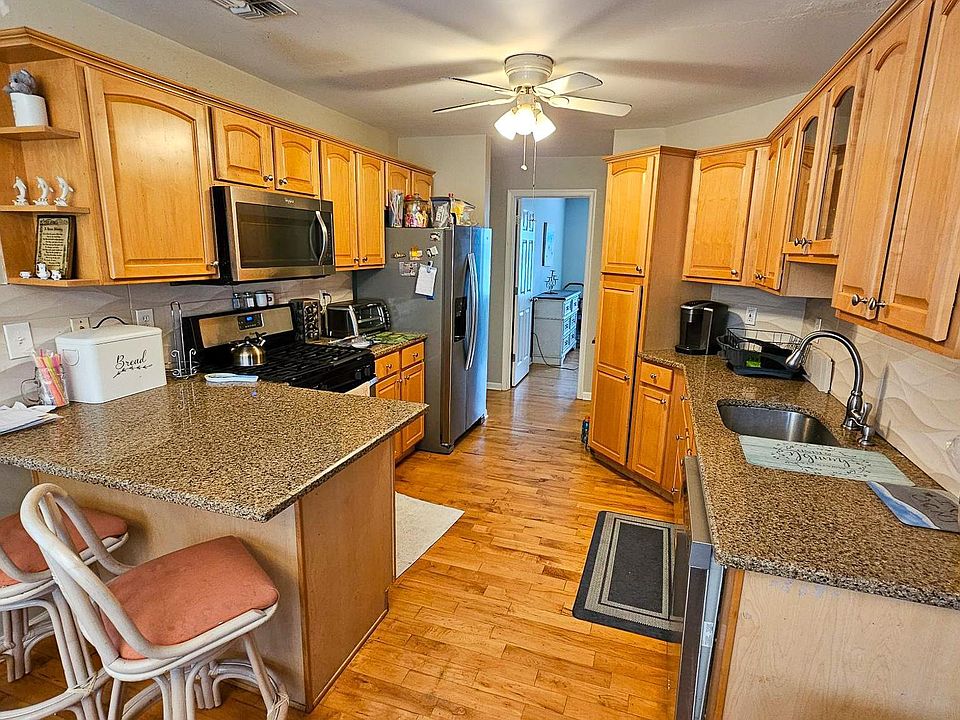 179 Atlantis Ave, Manahawkin, NJ 08050 Zillow