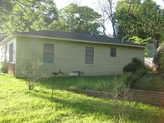2nd image of 200 Mountain View Dr