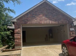 2808 Houston Wood Dr, Fort Worth, TX 76244