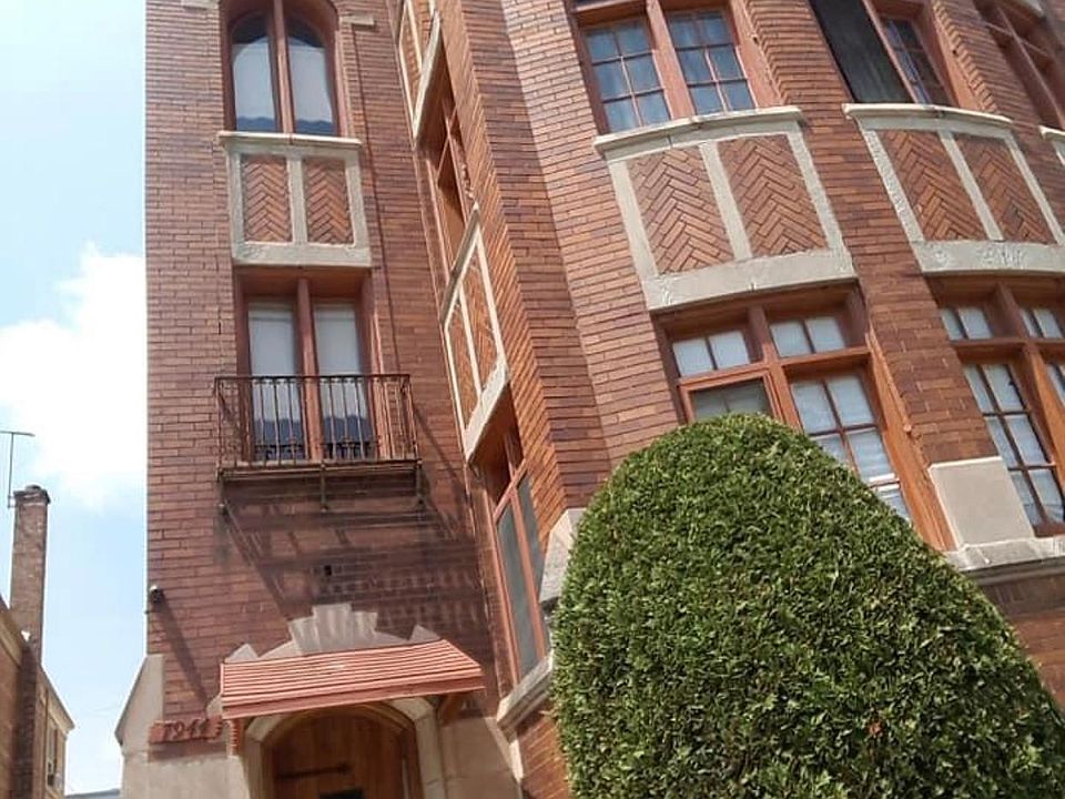 1st image of 7944 S Wolcott Ave #1M