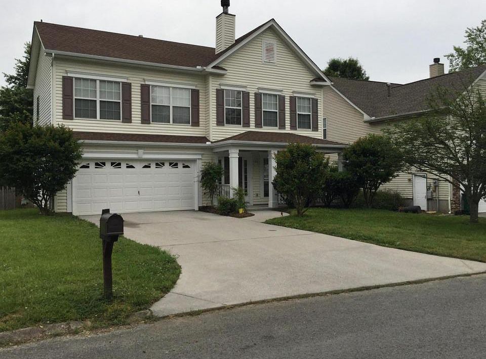 2nd image of 8148 Robins Nest Ln #1