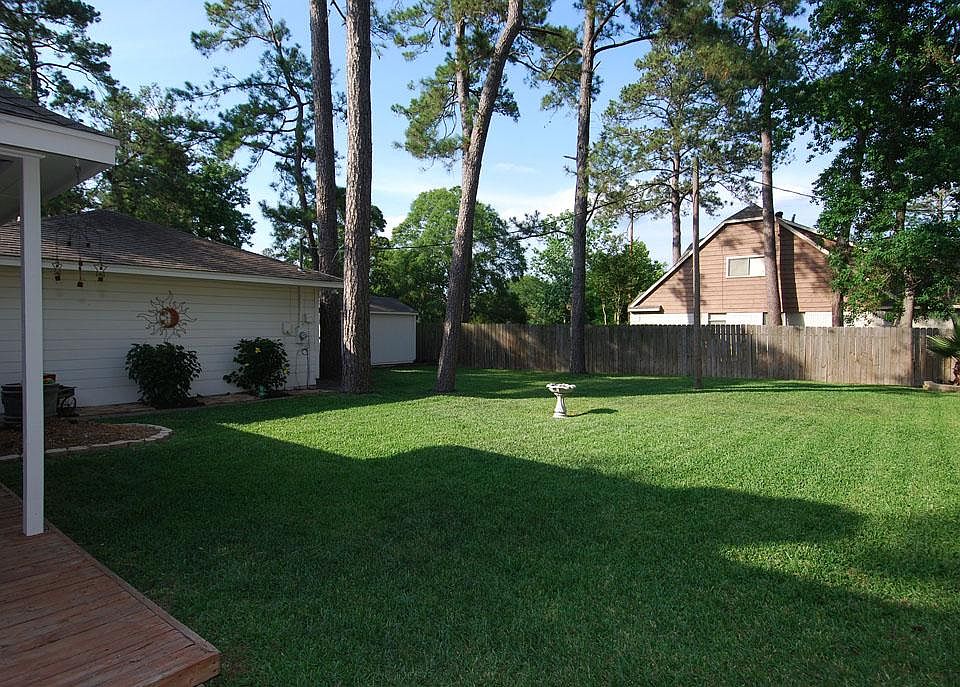 1st image of 22114 Sixpence Ln