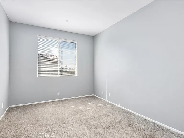 437 N Castletown #C-C-C — Photo 29