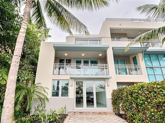2nd image of 140 Isle Of Venice Drive #140