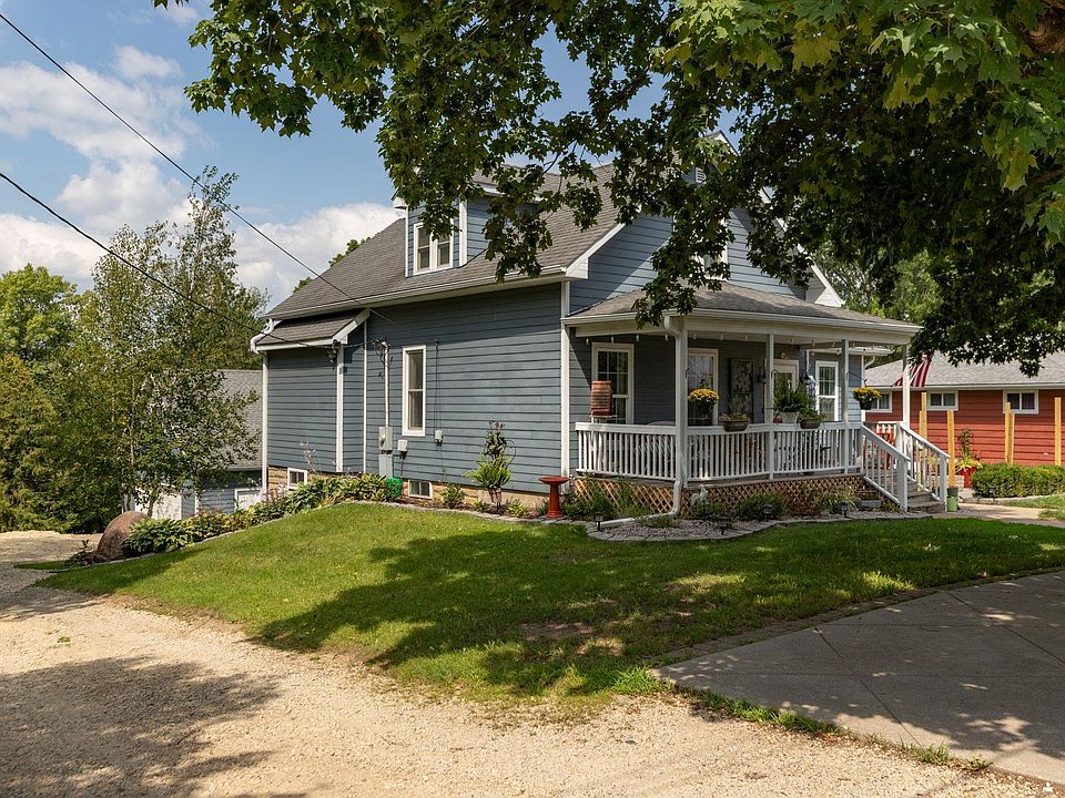 313 2nd St E, Wanamingo, MN 55983 MLS 6422395 Zillow