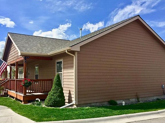 2nd image of 4336 Deveraux Pl