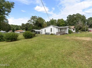 123 Garrett St, Rockingham, NC 28379