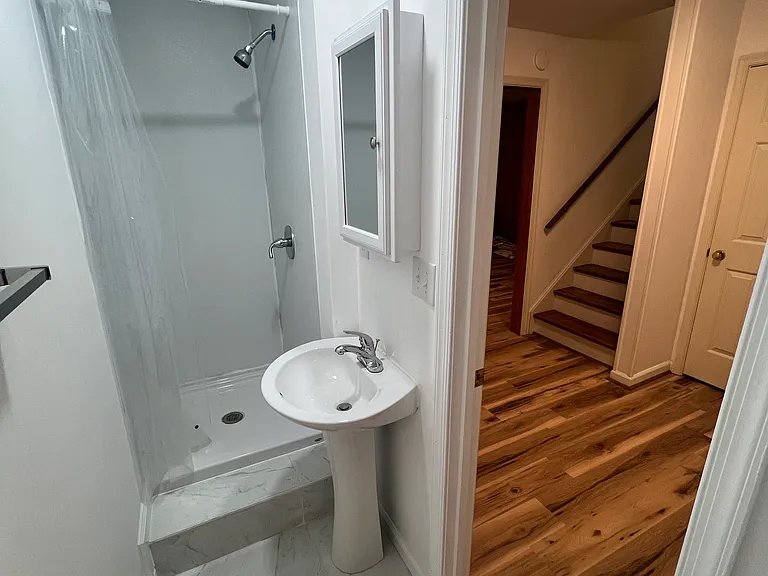1000 Huntwood Ln — Photo 28