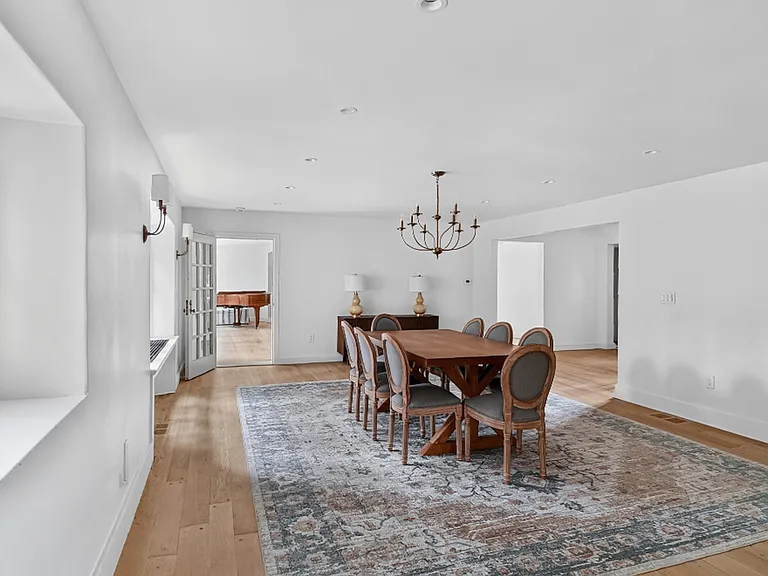 1085 Ridge Rd — Photo 19