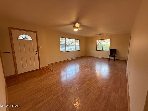 3rd image of 204 Rockhill Rd