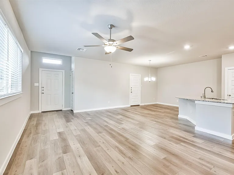 25141 Pacific Wren Dr — Photo 14
