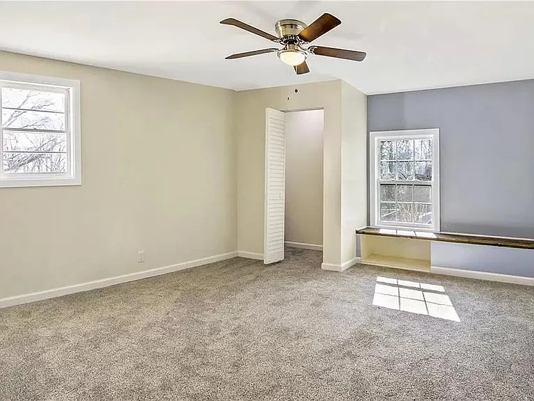 28 Plum St — Photo 11