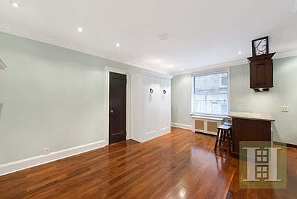 3rd image of 59 Pineapple St APT 3J