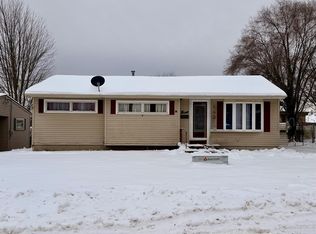 766 Louisa St, Mount Morris, MI 48458