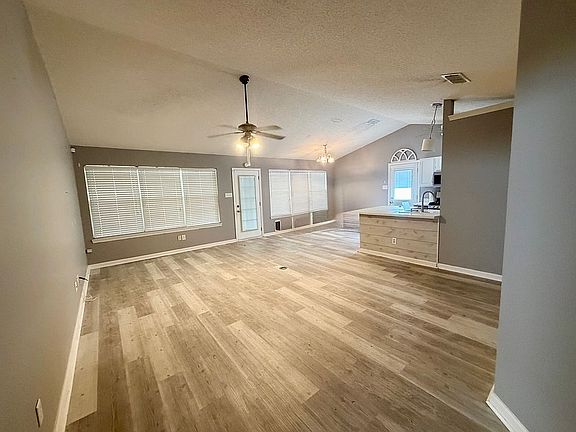 2nd image of 9420 Copperfield Dr N