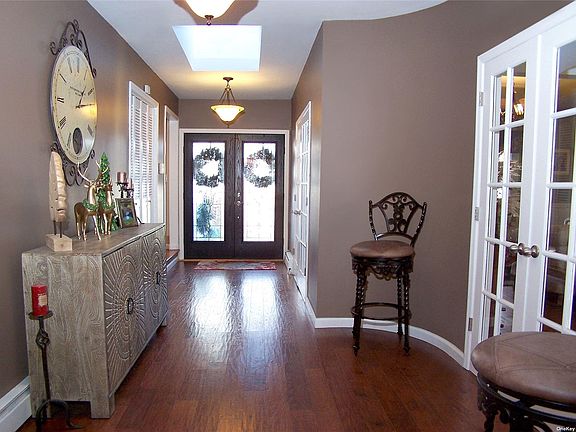 2nd image of 16 Pritchard Cres