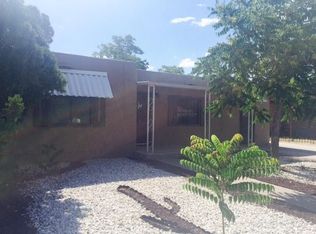 916 S Blue Bonnet Dr, Deming, NM 88030
