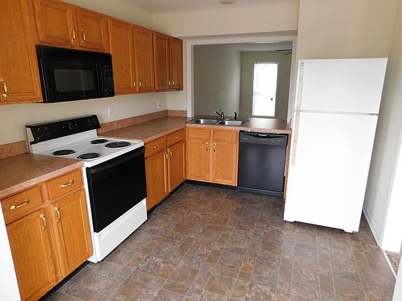 4th image of 190 Nantucket Dr