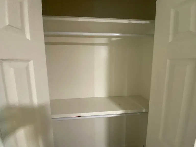 9922 N Parkview Dr — Photo 11