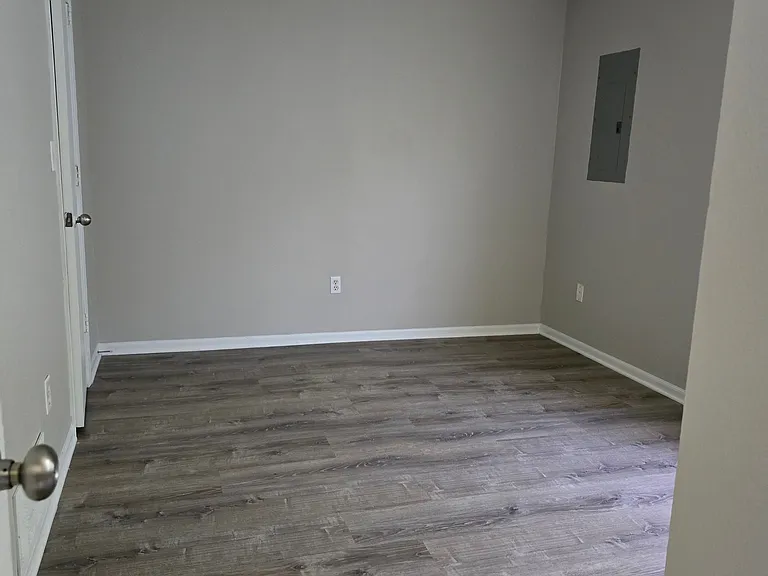 1507 Greensboro Dr #1507 — Photo 9