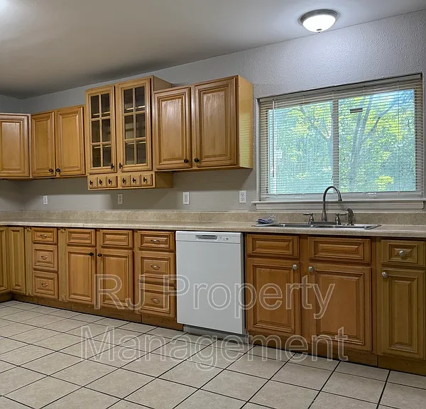 4652 Kassel Rd — Photo 13