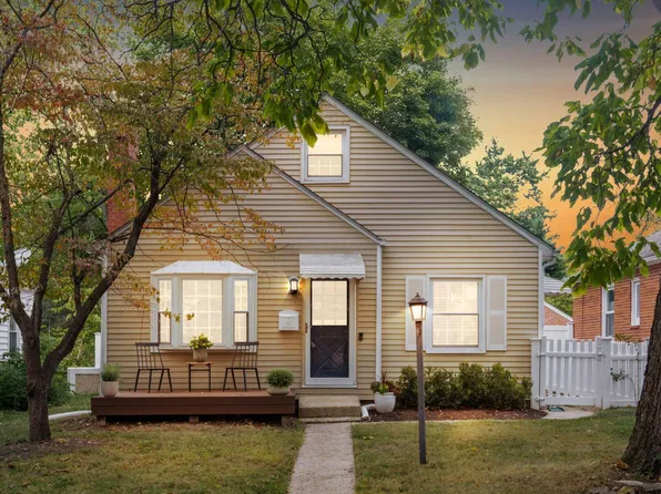 192 W Rathbone Ave, Columbus, OH 43214