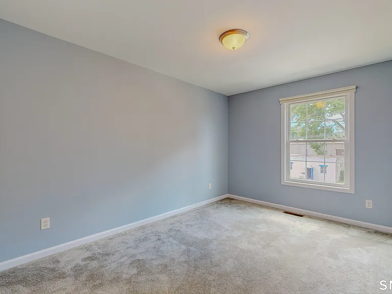 16 Jameson St — Photo 20