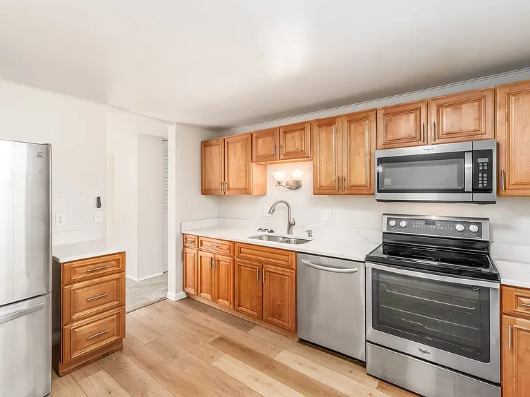 6501 Woodthrush Dr — Photo 9