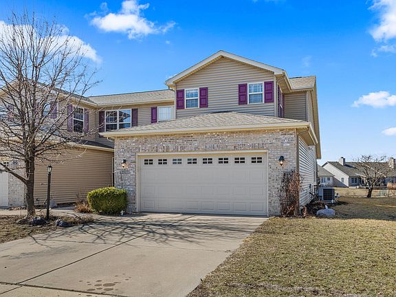 3rd image of 2517 Pembrook Point