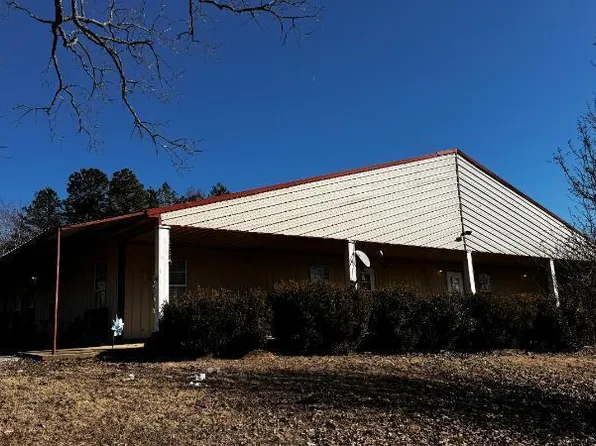 180 Dogwood St, Hickory Flat, MS 38633
