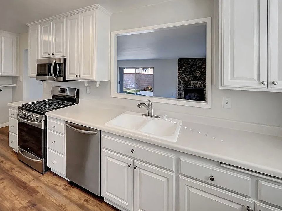 1st image of 5316 Hackett Ave