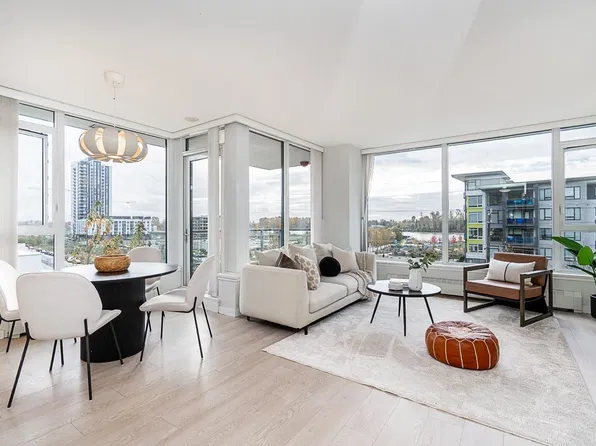 3281 E Kent Ave N #502, Vancouver, BC V5S 0C4