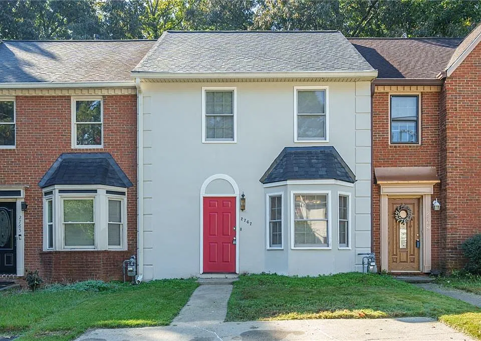 2767 New South Dr