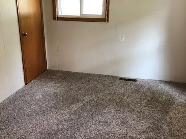 522 Niagara St, Eau Claire, WI 54703