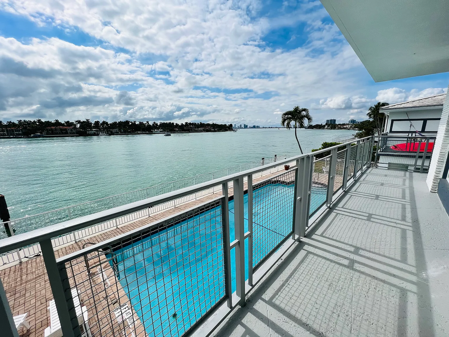 1 bed, 950 sqft, $2,800 — Photo 1