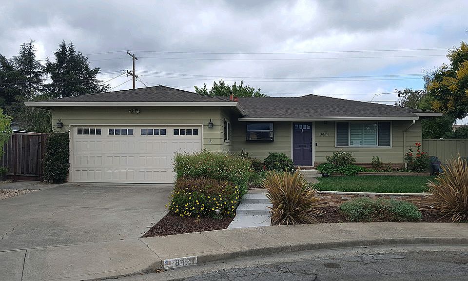 1st image of 8421 Diane Ct