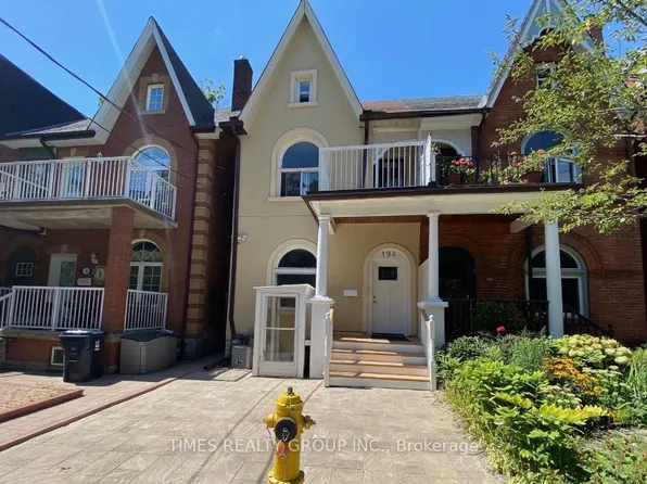 194 Concord Ave, Toronto, ON M6H 2P3
