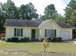 1561 Diamond Rd, Fayetteville, NC 28311