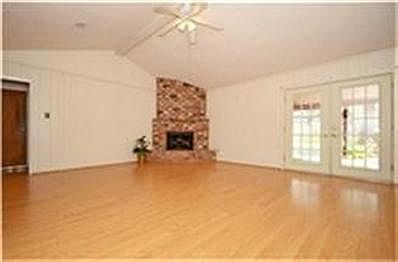 3rd image of 746 Dezso Dr