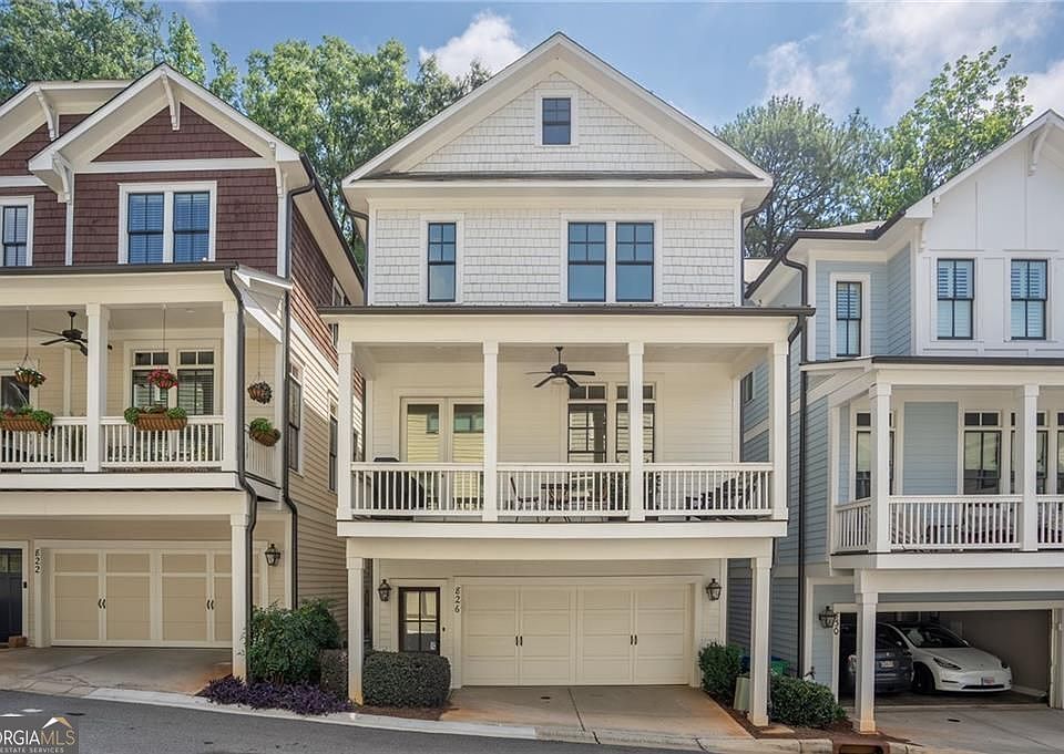 1st image of 826 Grove Bnd