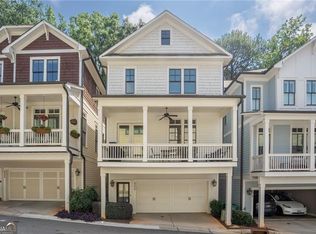 826 Grove Bnd, Decatur, GA 30030