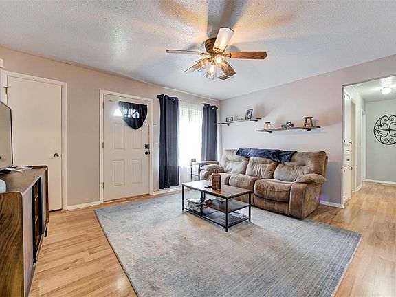 4th image of 4213 Epperly Dr